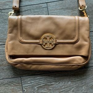 Beautifu tan leather with gold trim purse